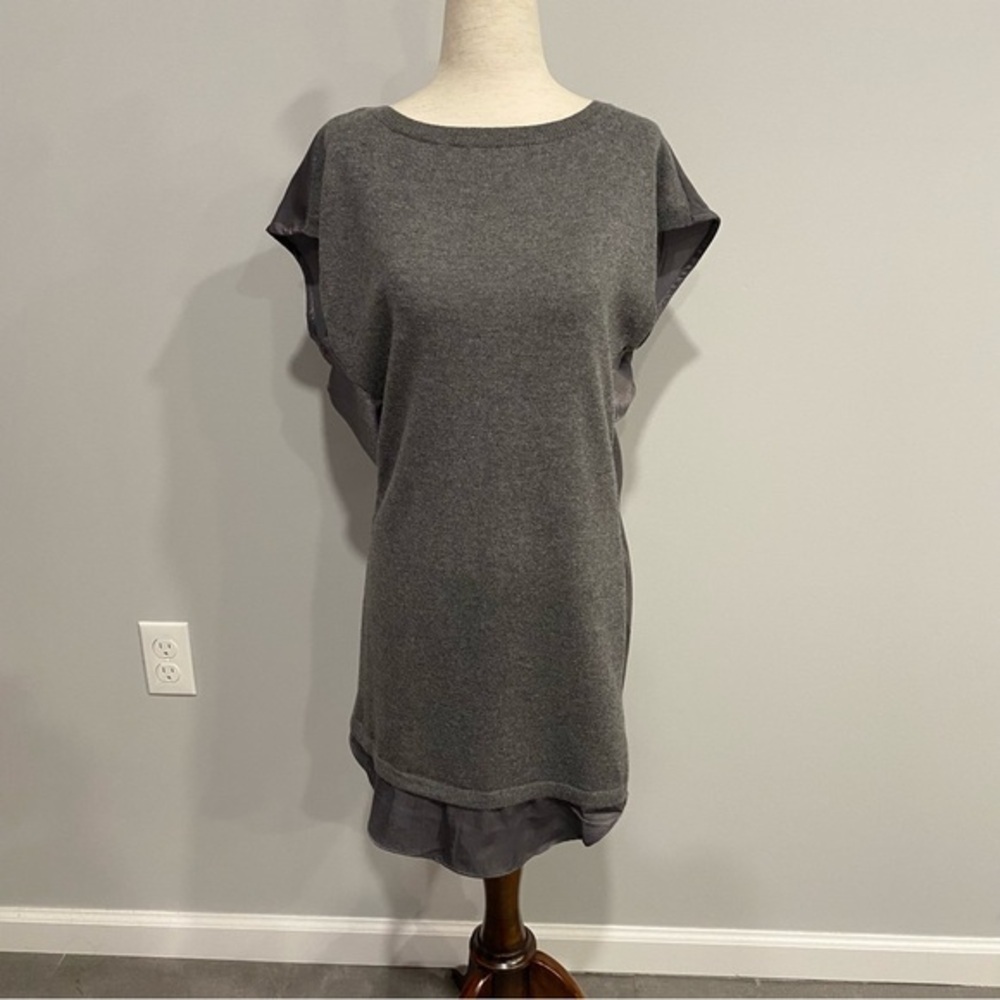 Theme Crew Neck Short Sleeve Gray Shirt Dress Medium